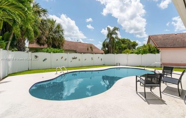 Newly Updated 3 Beds/2.5 Bath with Pool! Coming Soon