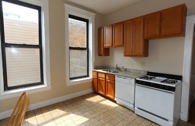 1405 ERIE