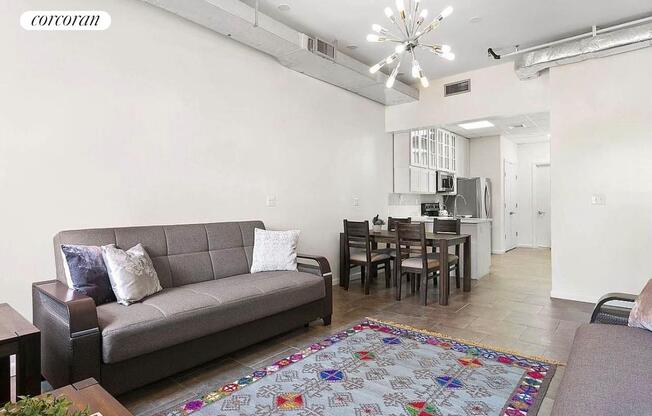 414 W 45 ST