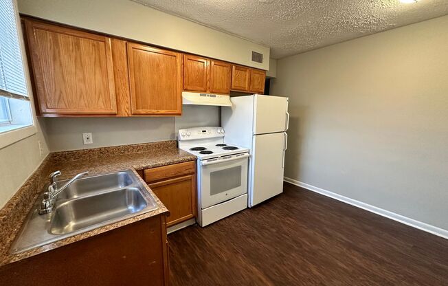 The Flats at 1200