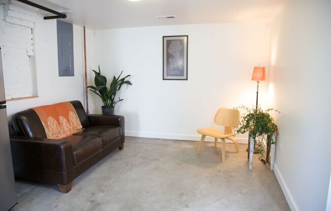 1714 S Bayview - Brittany and Zac