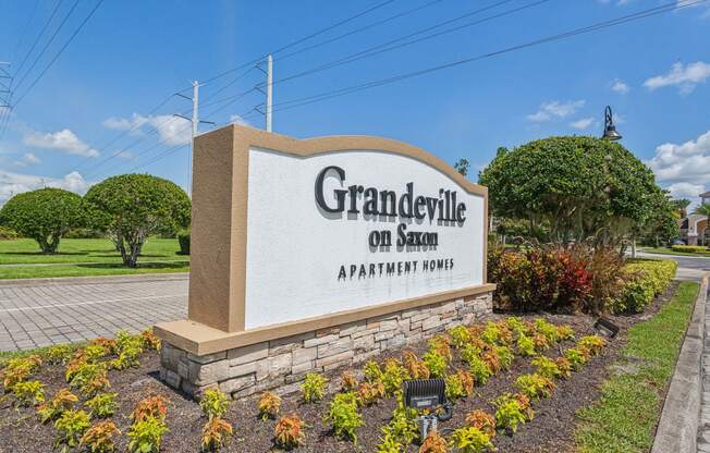 sign at entrance of Grandeville on Saxon apartments in Orange City, Florida