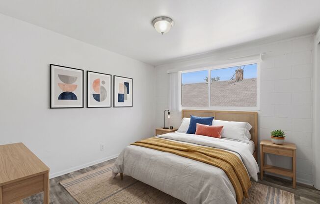 2 beds, 1 bath, 732 sqft, $999, Unit 19