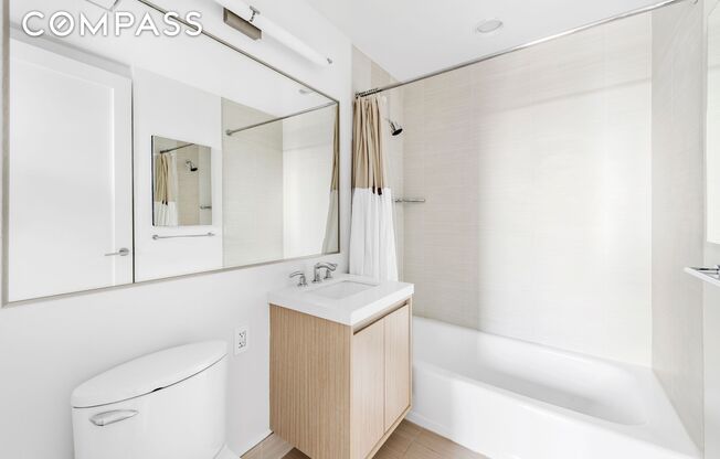 1 bed, 1 bath, 715 sqft, $7,000, Unit 32C