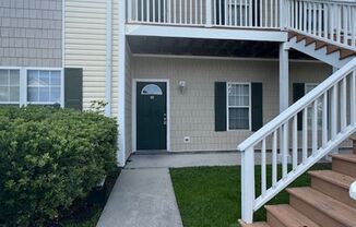 Condo in Holton Place