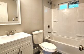 2 beds, 1.5 baths, 950 sqft, $1,995, Unit T06