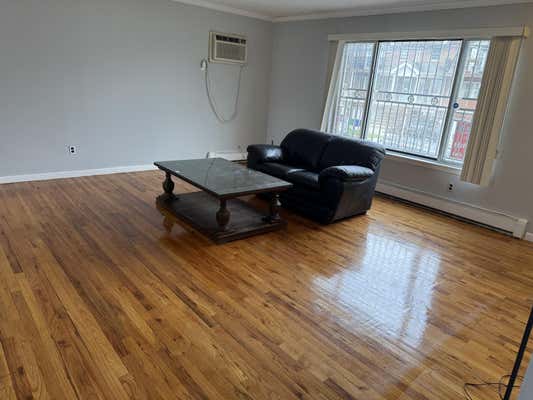 9 5 123 ST
