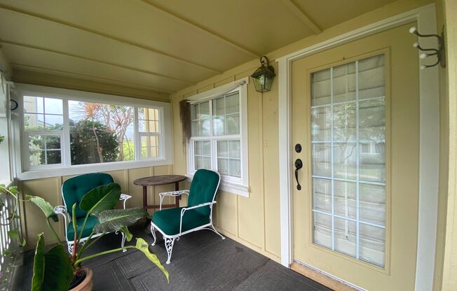 Charming Kamuela Cottage | 2BR/3BA + Bonus Room | Mountain Views