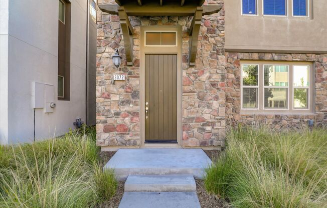 MODERN LUXURY IN SCENIC COMMUNICATIONS HILL LIGHT-FILLED INTERIORS WITH GREENBELT VIEWS