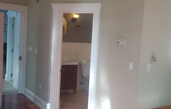 36 SUNHILL LN