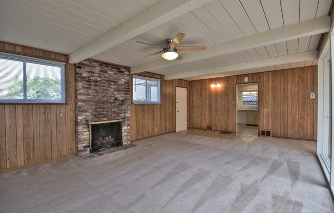 3 bedroom home in Downtown Mountain View - Walk to Castro St., fast commute!