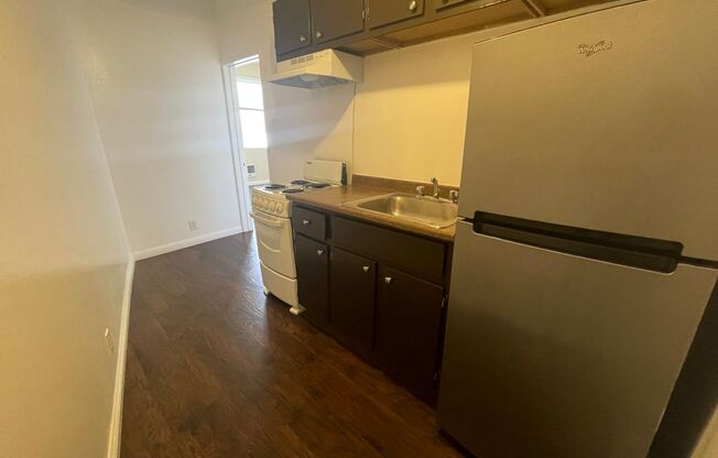 Studio, 1 bath, 350 sqft, $1,795, Unit 207A