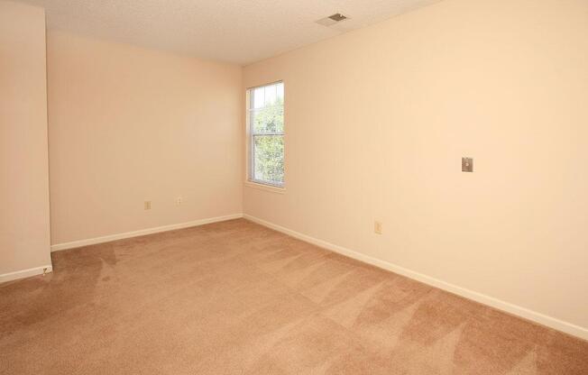 3 beds, 2.5 baths, 1,550 sqft, $2,095