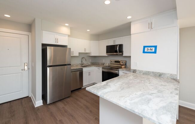 1 bed, 1 bath, 540 sqft, $1,995, Unit 201M