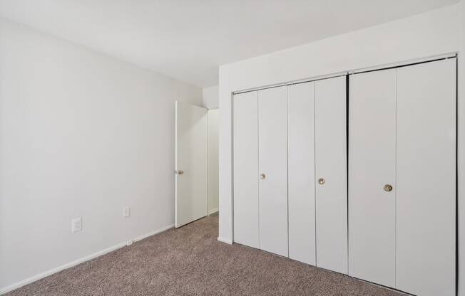 Bedroom with lots of closet space at Trillium in Fairfax, VA