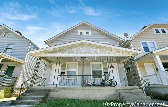 1507 DUXBERRY AVE