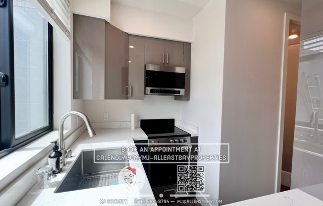 2Bd/1.5 Bth. Close to Shopping, Bay Bridge and all modes of transportation.
