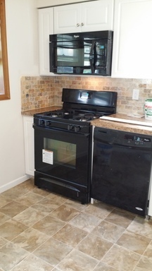1 bed, 1 bath, 700 sqft, $897, Unit 4957-1