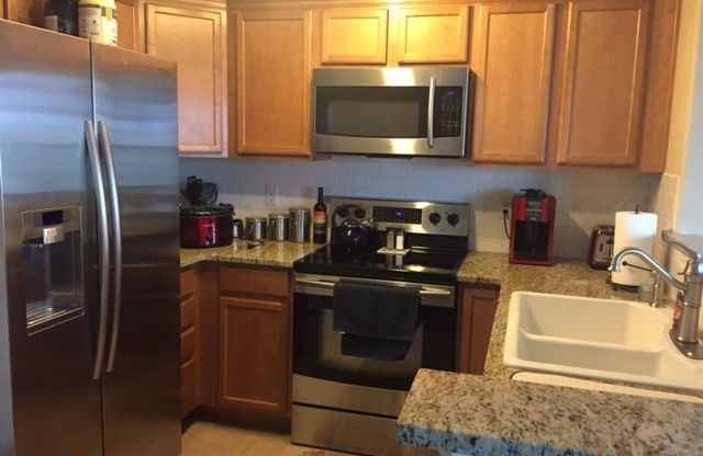 Westside condo with views!