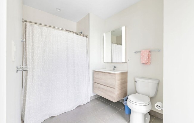 2 beds, 2.5 baths, 1,611 sqft, $14,900, Unit 2201