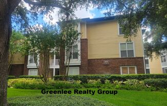 Resort-style living in the heart of Tampa—don’t miss this 2BR/2BA condo!