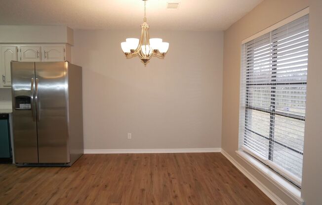 3 beds, 2 baths, $1,595