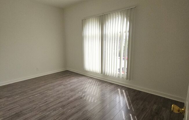 SPECIAL OFFER- 1 MONTH FREE ON APPROVED CREDIT.