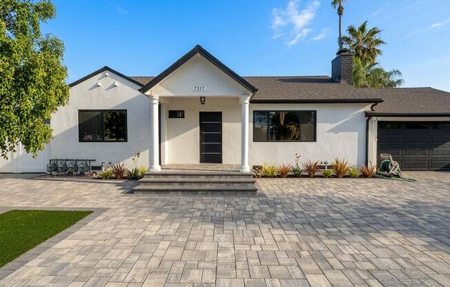 7317 -7321 Garden Grove Avenue