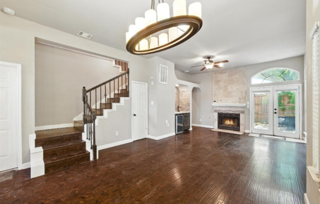 9128 Cumberlnd Dr.