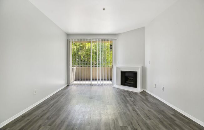 2 beds, 2 baths, 1,150 sqft, $3,698, Unit 212