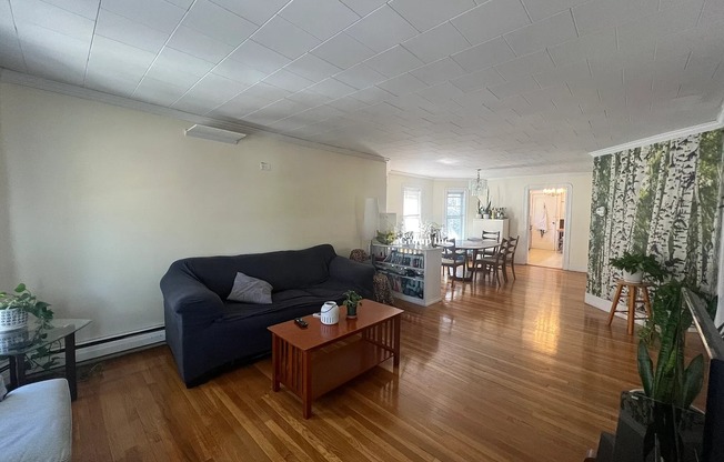 33 Winslow Ave.