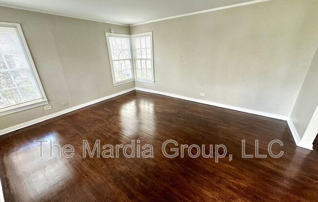 1514 Cedar Crest