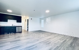 485 S 38 AVE