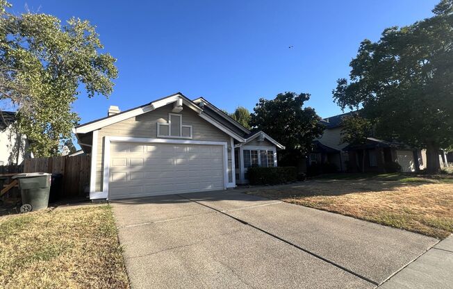 Wonderful Vintage Park 3bd/2ba Home with 2 Car Garage