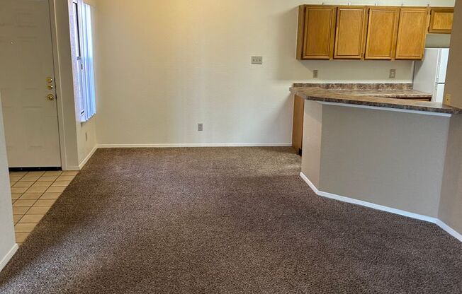 2 beds, 2 baths, 957 sqft, $1,015, Unit 87