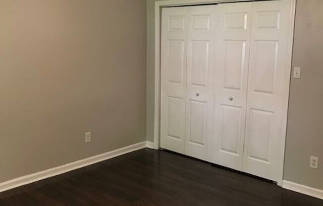 210 Wagon Wheel Trl: Desirable 3bd, 2ba Ranch with Large, Fenced-in Lot Available for Rent in Senoia! AVAILABLE AUG 2025!