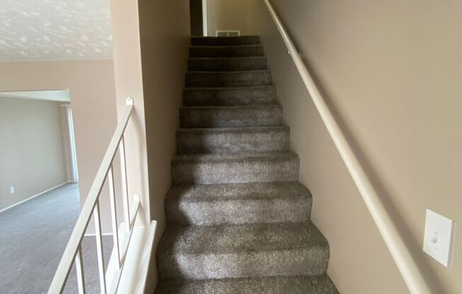 2 beds, 1 bath, 869 sqft, $1,139, Unit 2944B