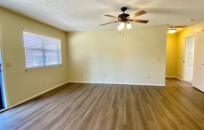 Cute 2 Bed Duplex in Downtown Edmond