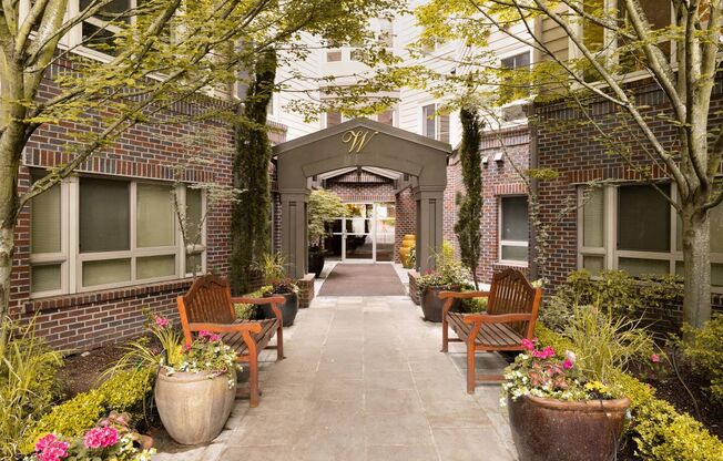 1 bed, 1 bath, 714 sqft, $3,900, Unit 111