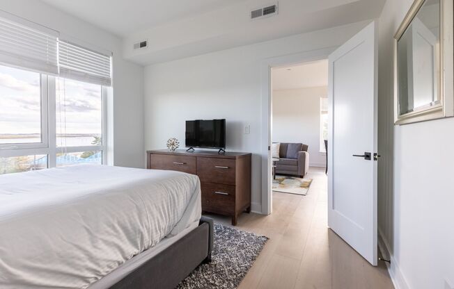 1 bed, 1 bath, 663 sqft, $3,050, Unit 404