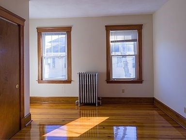 23 WELLINGTON ST