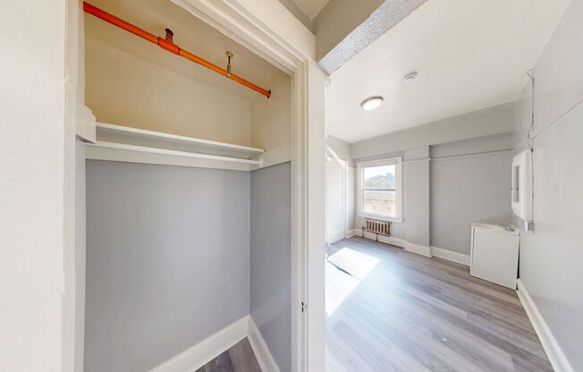 Studio, , 140 sqft, $1,100, Unit 26