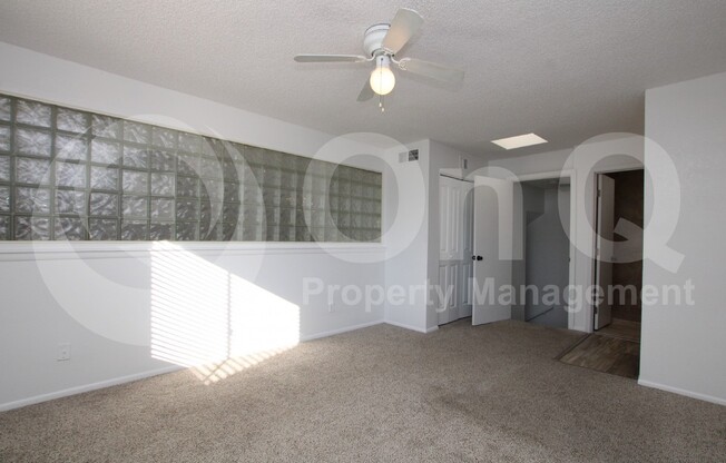 3 beds, 3 baths, 1,391 sqft, $1,899, Unit 1084