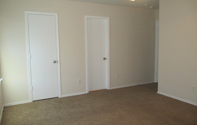 3 beds, 2 baths, $1,850