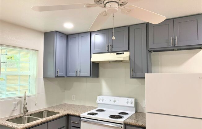 Studio, 1 bath, 415 sqft, $840