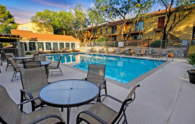 1 bed, 1 bath, 700 sqft, $892, Unit Apt. 1402 - The Mesa Verde