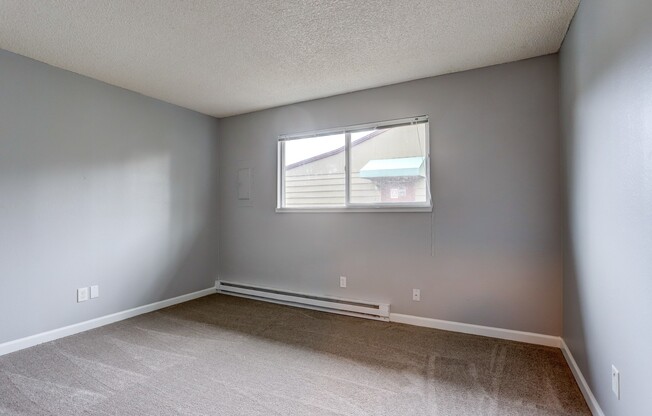 2 beds, 1 bath, 836 sqft, $1,495, Unit 37