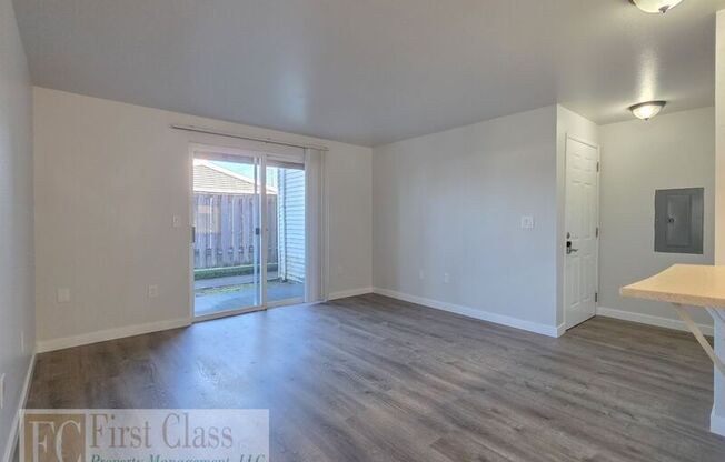 1821 SE MINTER BRIDGE RD, UNIT 17