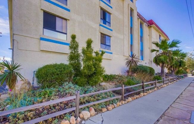 1 bed, 1 bath, $2,195, Unit #9