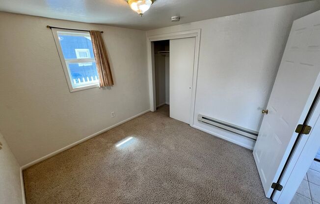 2 beds, 1 bath, $1,750